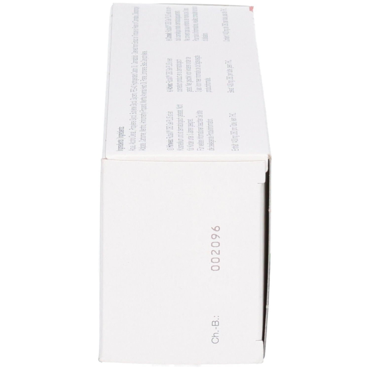 Seitenansicht einer Faltschachtel RubaXX CBD Gel Plus mit Chargennummer.