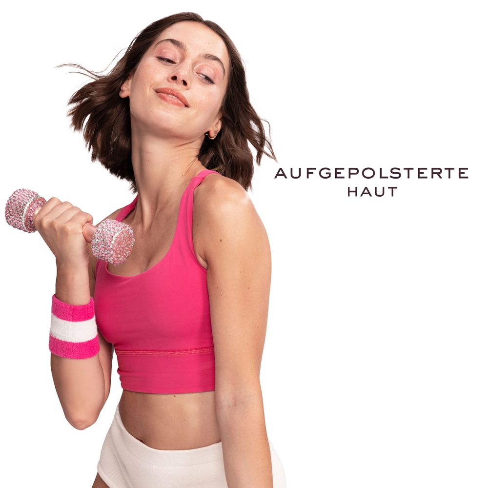 Frau in Sportkleidung mit Hantel. Text: Aufgepolsterte Haut.
