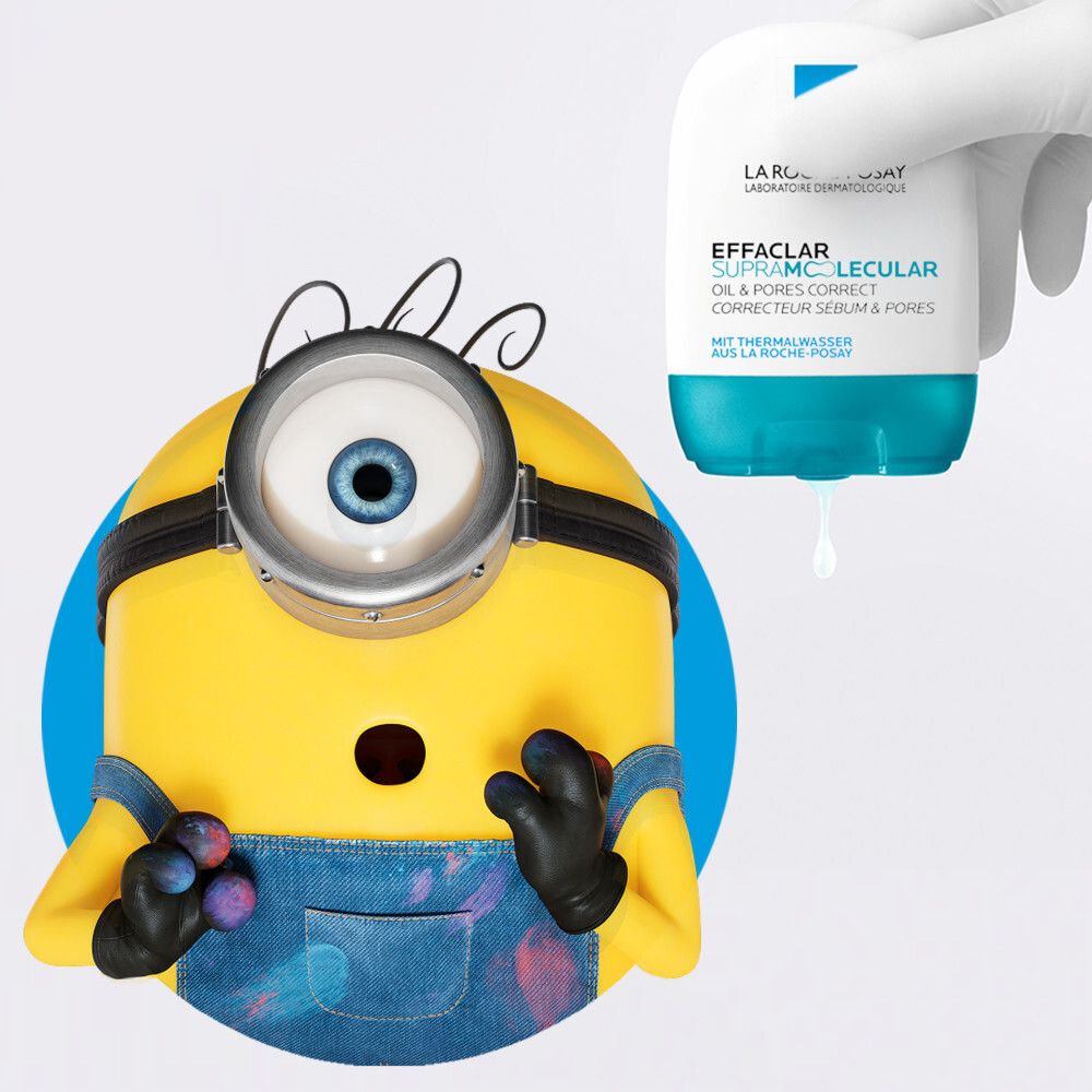 Minion mit Farbflecken hält La Roche Posay Effaclar Supramolecular Flasche, mit Tropfen.