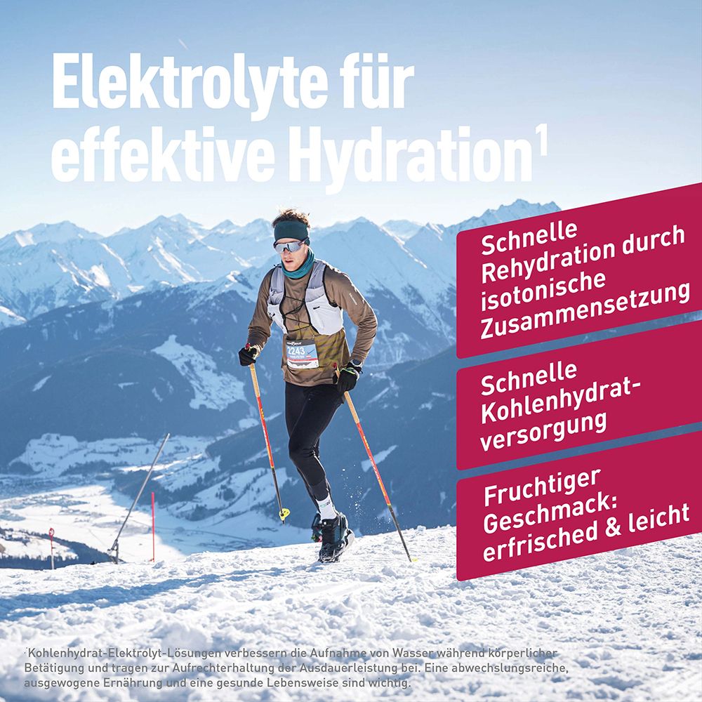 Läufer in den Bergen mit Dextro Energy Slogan 'Schnelle Rehydration'.