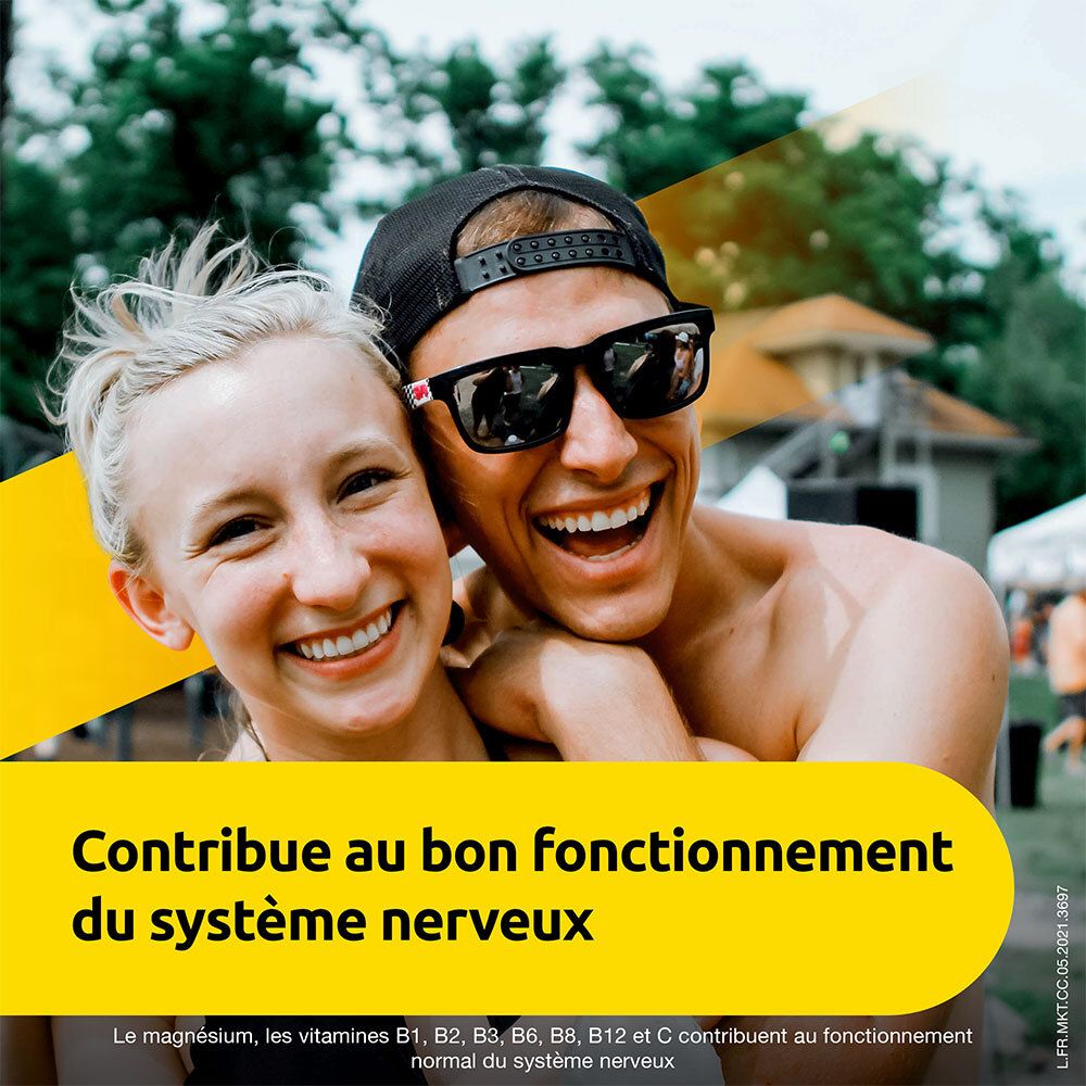 Deux personnes souriantes. Texte: Contribue au bon fonctionnement du système nerveux.