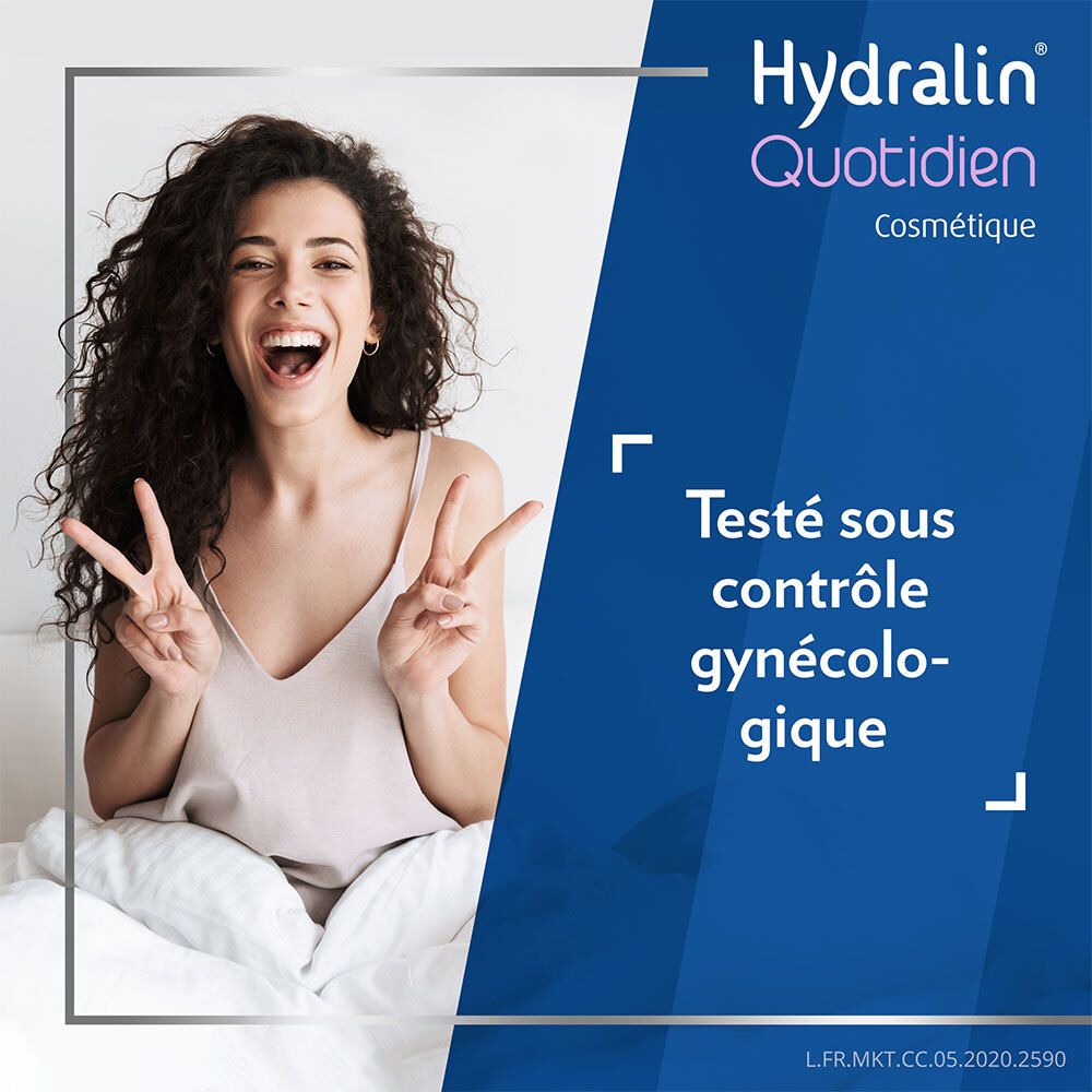 Fröhliche Frau im Bett. Hydralin Quotidien. Text: Testé sous contrôle gynécologique.