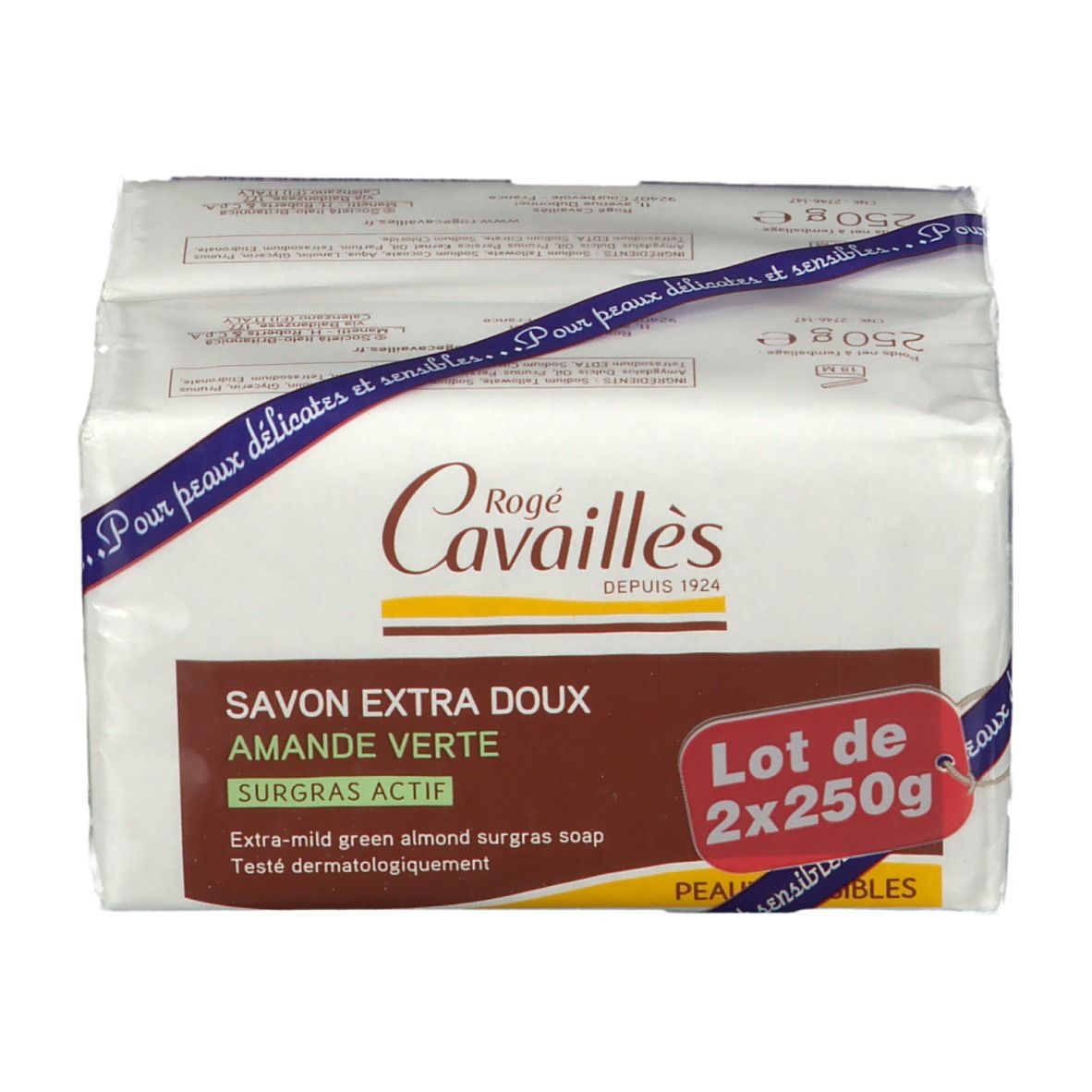 Verpackung mit zwei Seifenstücken. Aufschrift: Rogé Cavaillès, Savon Extra Doux, Amande Verte. Lot de 2x250g.