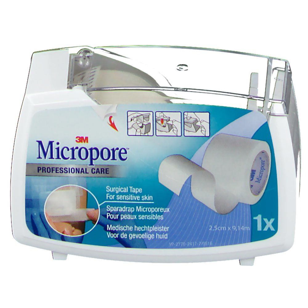Distributeur blanc de ruban adhésif 3M Micropore. Inscriptions : Micropore, Surgical Tape, 2,5 cm x 9,14 m. Partie supérieure transparente.