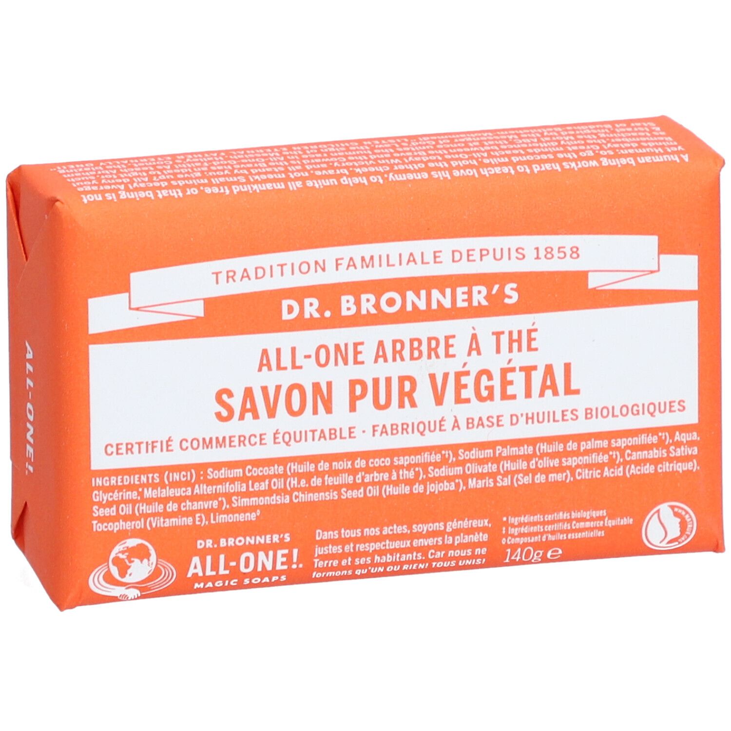 Savon orange emballé. Inscriptions: DR. BRONNER'S, ALL-ONE ARBRE À THÉ SAVON PUR VÉGÉTAL. Commerce équitable.