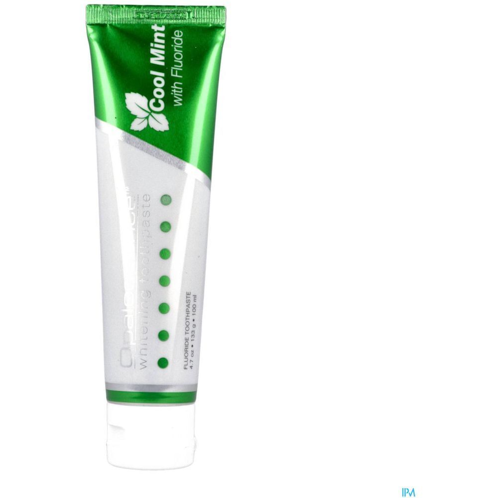 Tube de dentifrice, blanc et vert. Inscription : Opalescence, Cool Mint, Fluorure. Bouchon blanc.