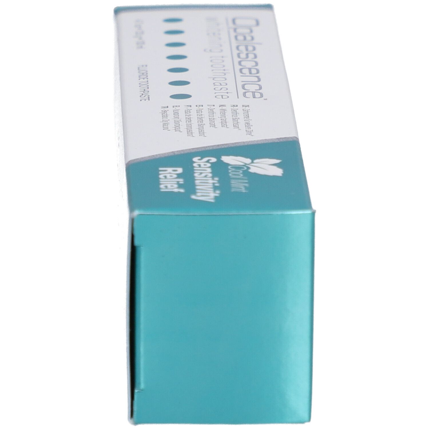 Schachtel mit Zahncreme, Seitenansicht. Aufschrift: Opalescence, whitening toothpaste. Cool Mint Sensitivity Relief.