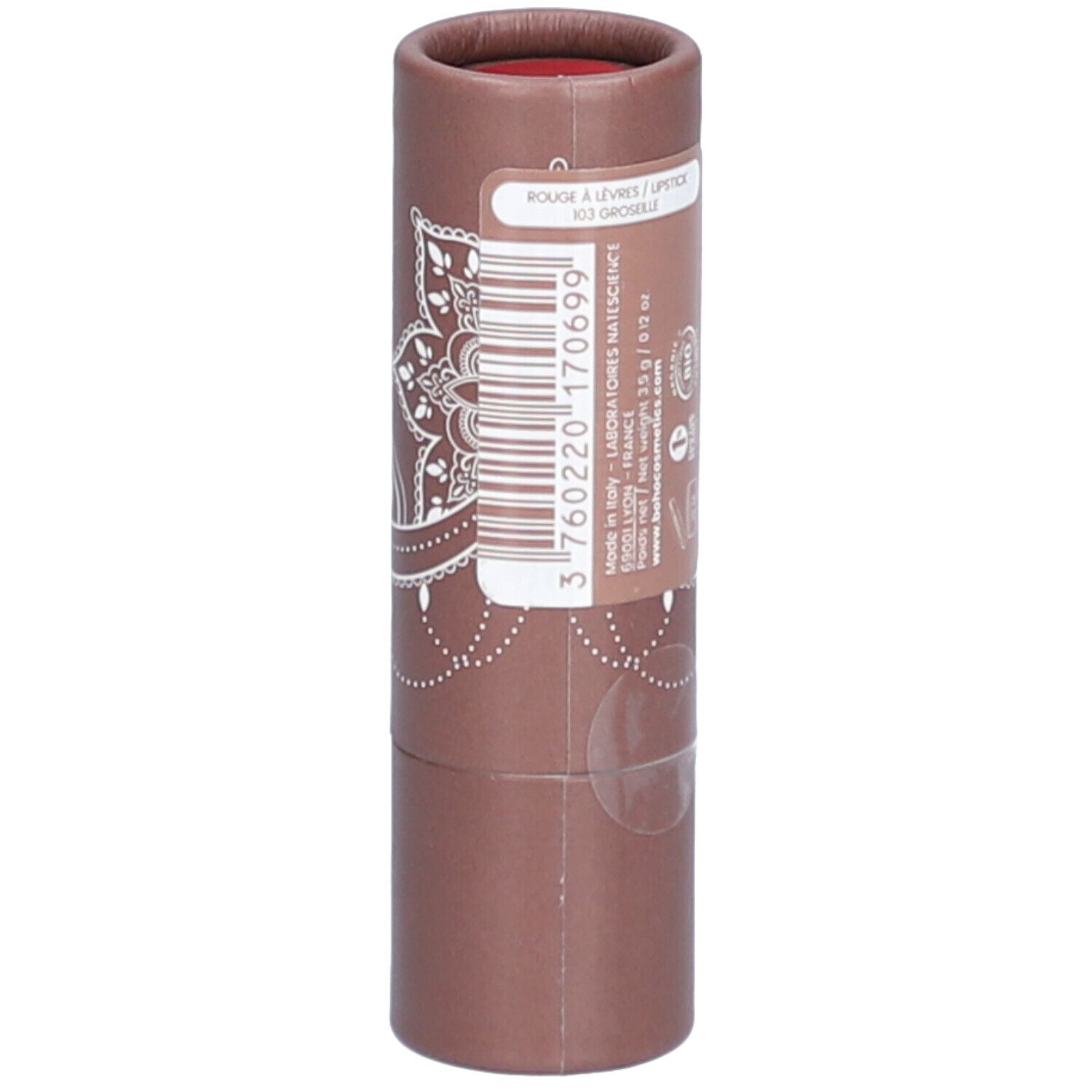 Emballage cylindrique marron avec étiquette et code-barres. Étiquette avec informations produit. Rouge à lèvres visible en haut.