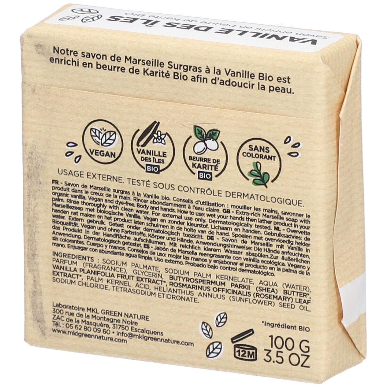 Rückseite der Seifenverpackung. Text: SAVON DE MARSEILLE SURGRAS, Vanille des Îles. Inhaltsstoffe, Logos, Gewicht 100g, 3.5 oz, 12M.