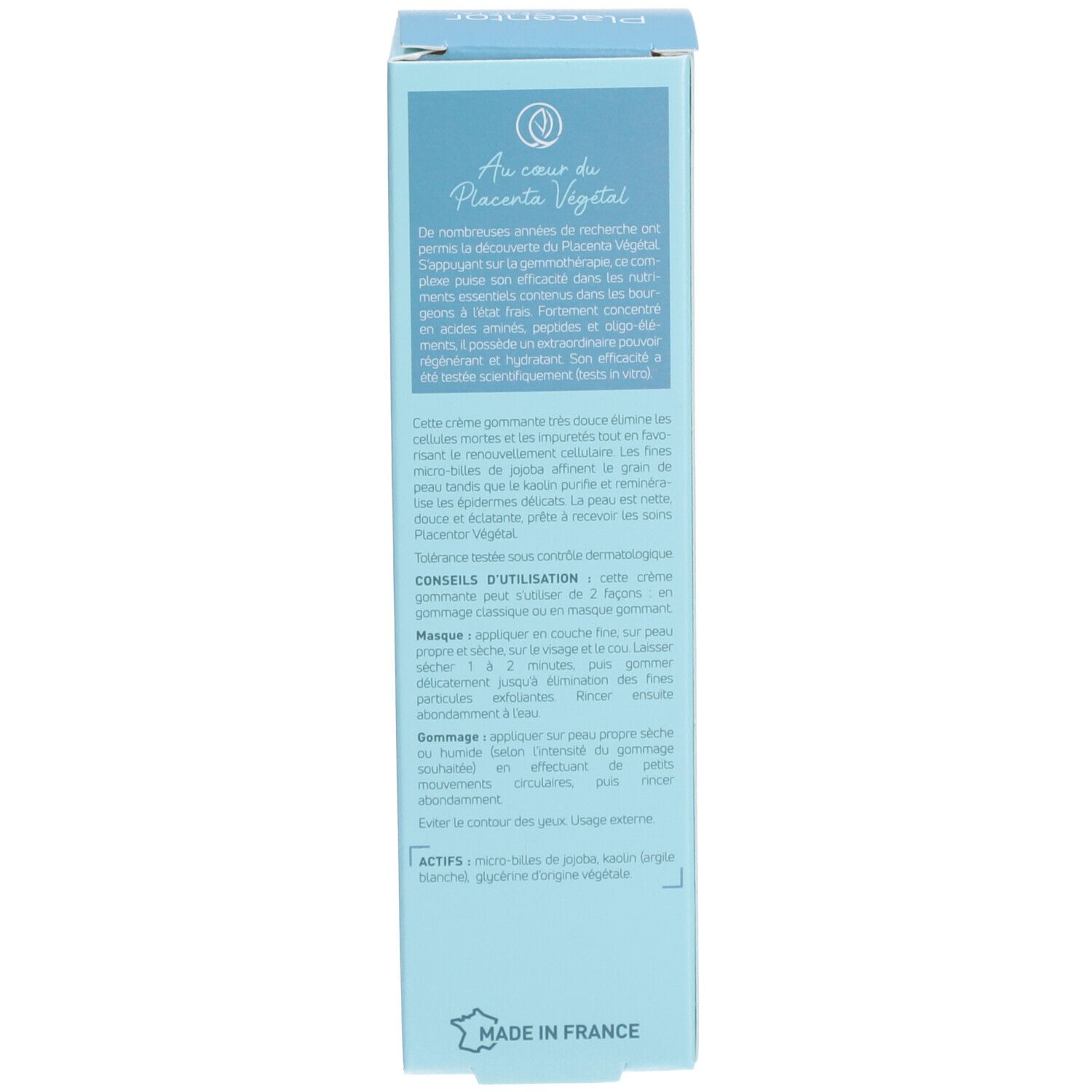 Côté de la boîte bleu clair. Texte multilingue. Conseils d'utilisation et ingrédients. Testé dermatologiquement.