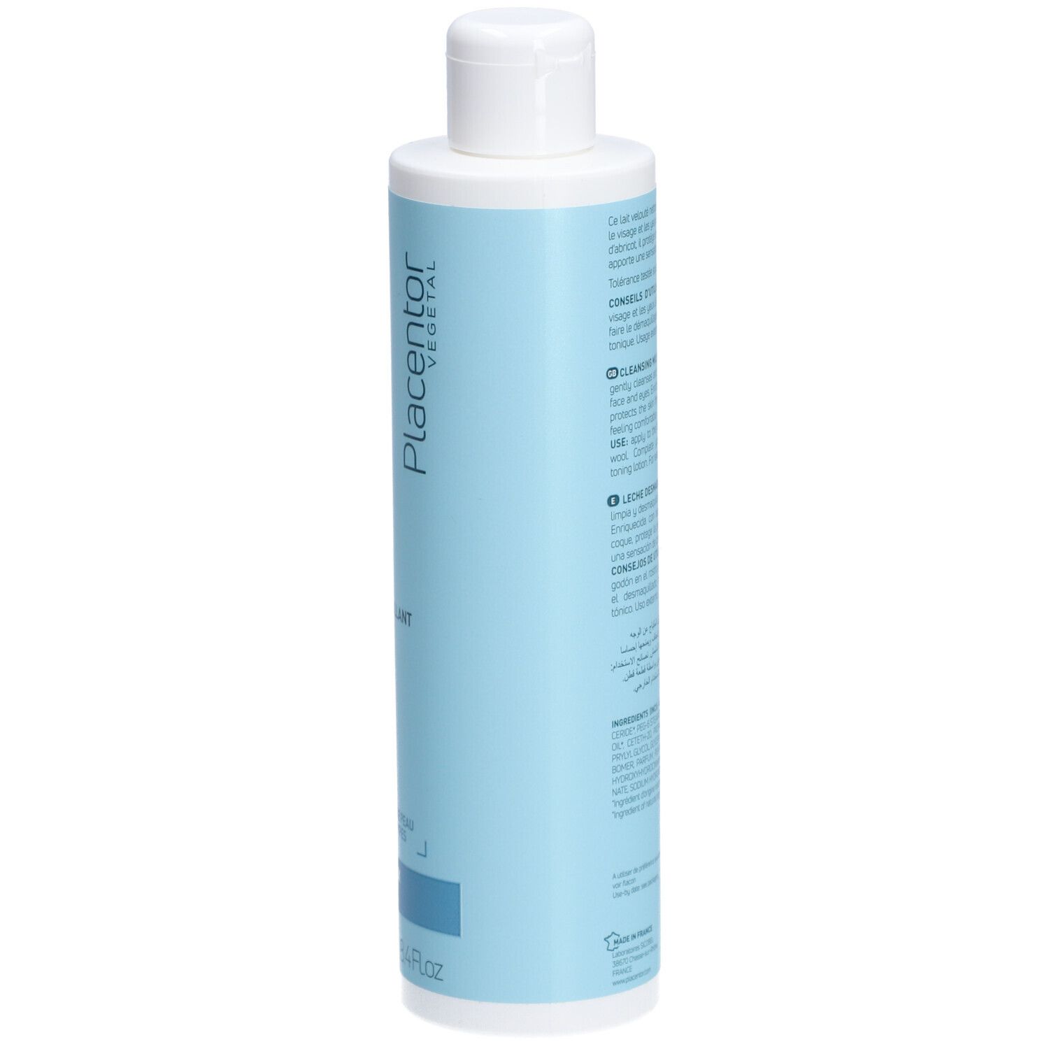 Flacon de lait démaquillant bleu clair, bouchon blanc. Dos avec texte multilingue. Étiquette avec informations produit.