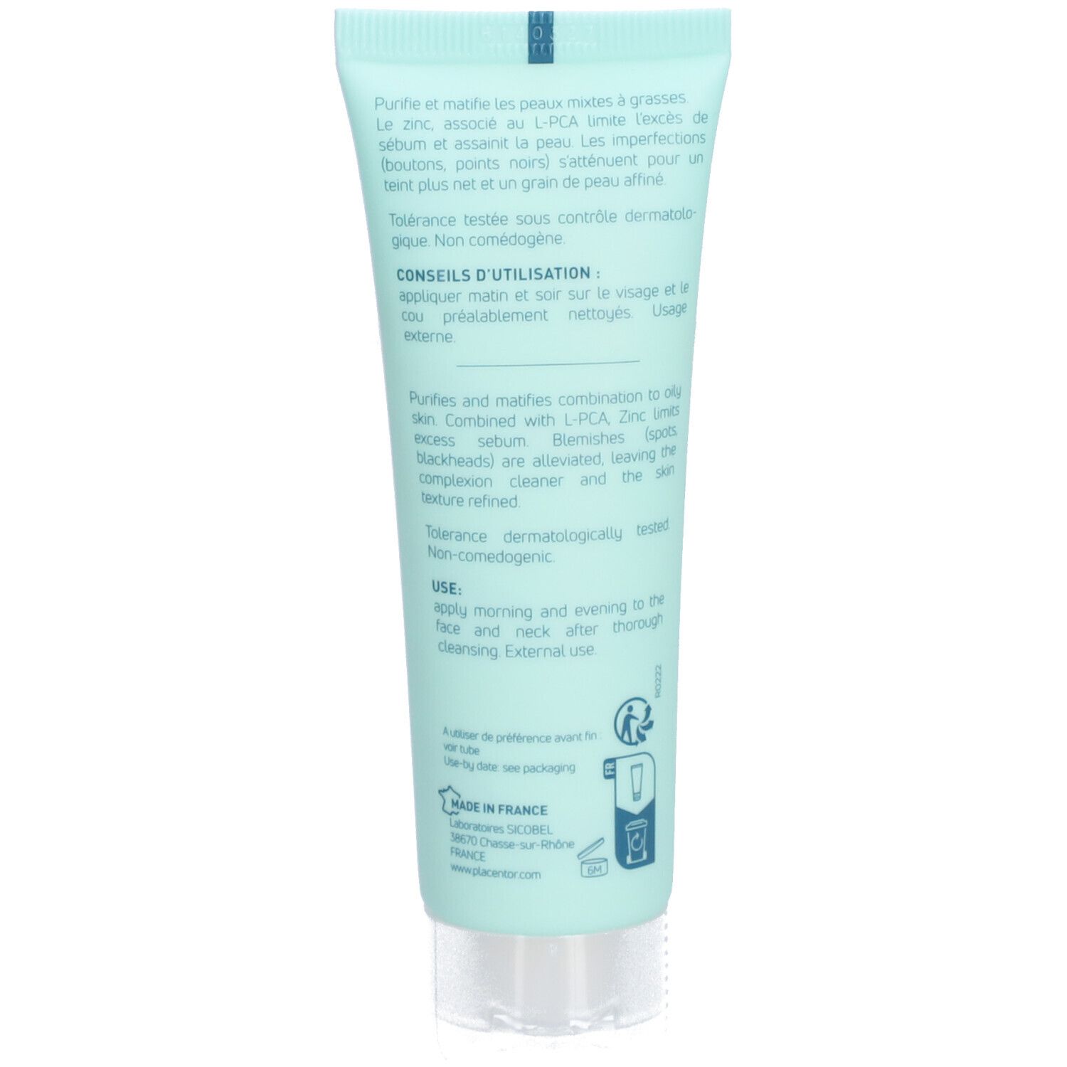 Dos du tube bleu clair. Texte: Purifie et matifie la peau. Conseils d'utilisation et ingrédients. Fabriqué en France.