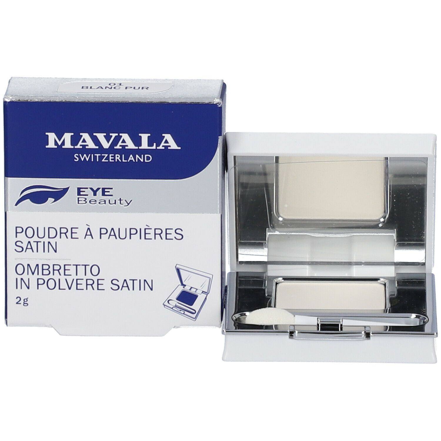 Fard à paupières blanc dans un boîtier compact blanc avec miroir et applicateur, à côté d'un emballage bleu.