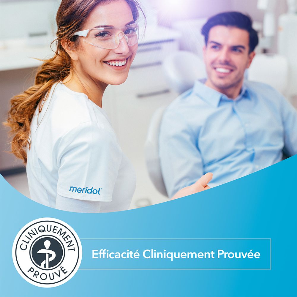 Dentiste et patient. Logo: Cliniquement Prouvé. Logo meridol® sur la blouse.