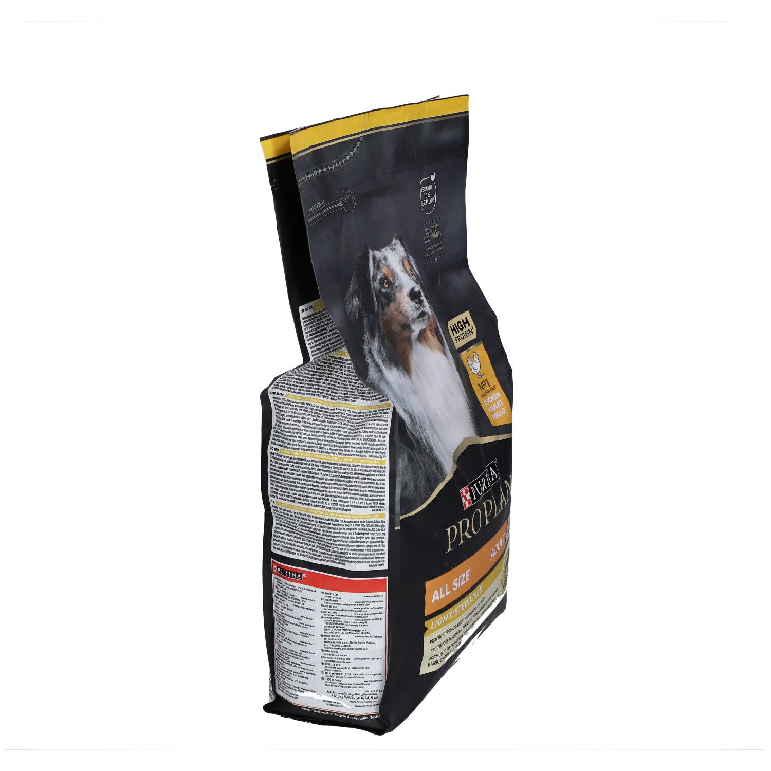 Sac noir de nourriture pour chiens, vue latérale. Inscription : PRO PLAN, ALL SIZE, ADULT. Texte et informations nutritionnelles.