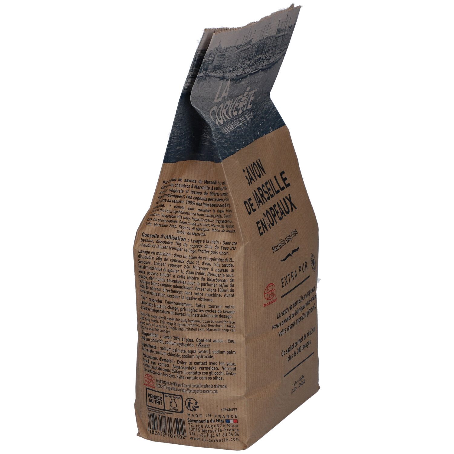 Sac de savon de Marseille en copeaux, vue latérale. Texte: Extra Pur, fabriqué à Marseille, sans parfum.