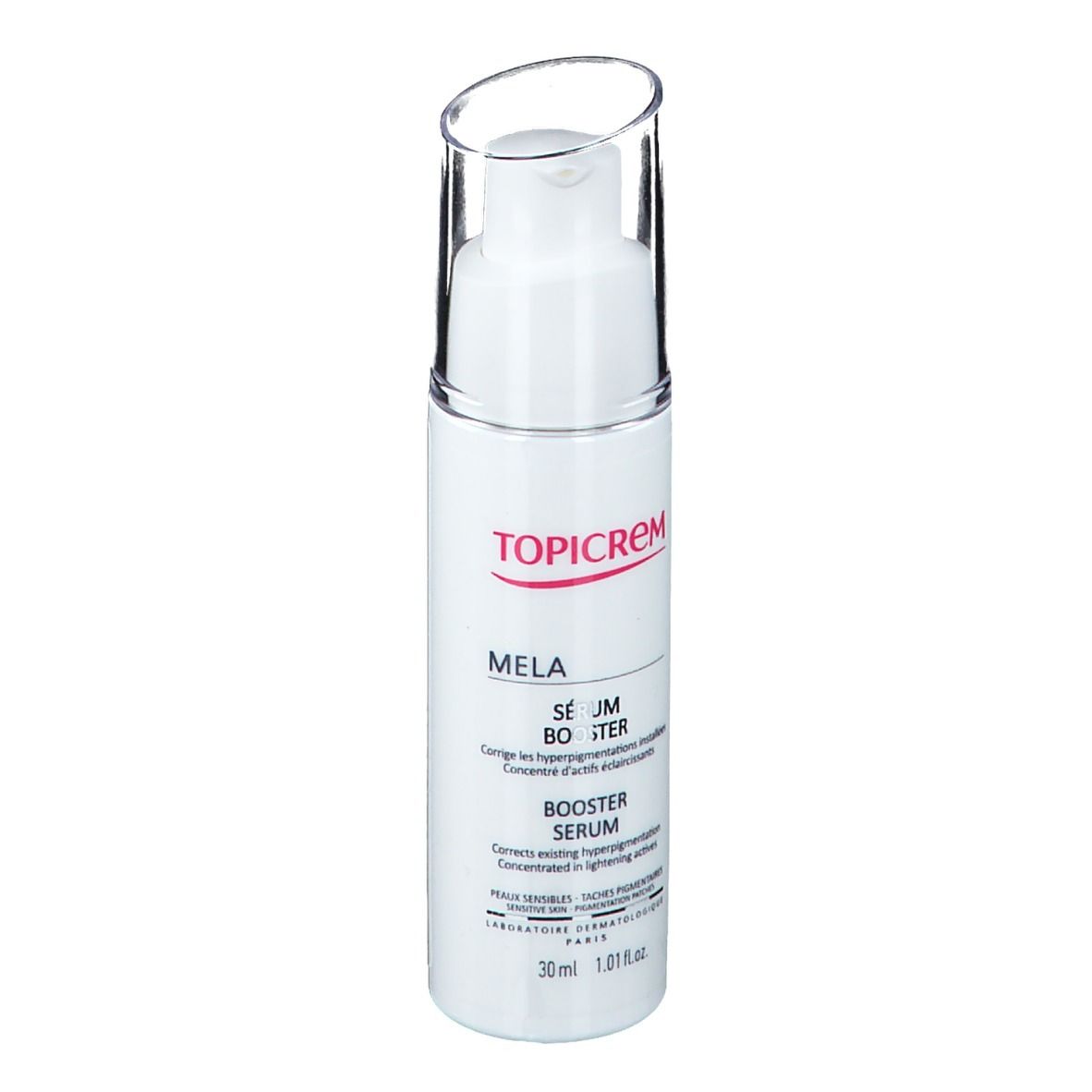 Witte fles met pomp en transparante dop. Opschrift: TOPICREM MELA Booster Serum. 30ml.