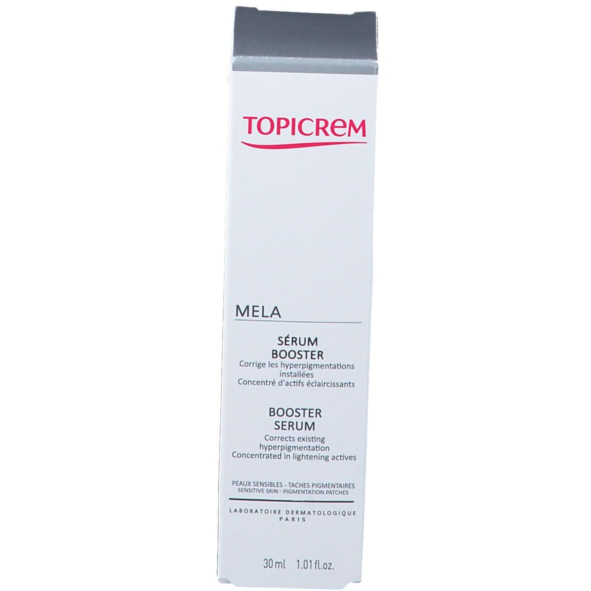 Witte doos met opschrift: TOPICREM MELA Booster Serum. 30ml. Meertalige tekst.