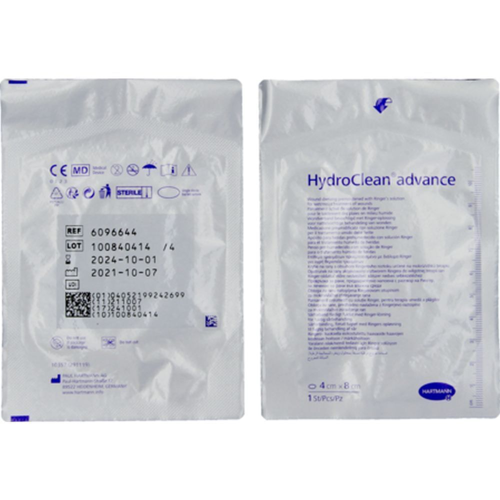 Deux emballages HydroClean advance. Dimensions 4 x 8 cm. Indication stérile. Numéro de lot et date d'expiration.