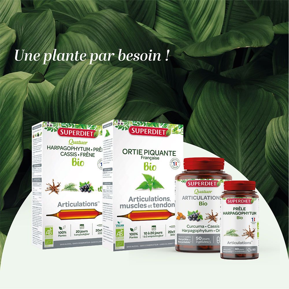 Trois emballages de produits. Marque SUPERDIET. Différents produits: Articulations, Harpagophytum, Ortiga. Logo Vegan.