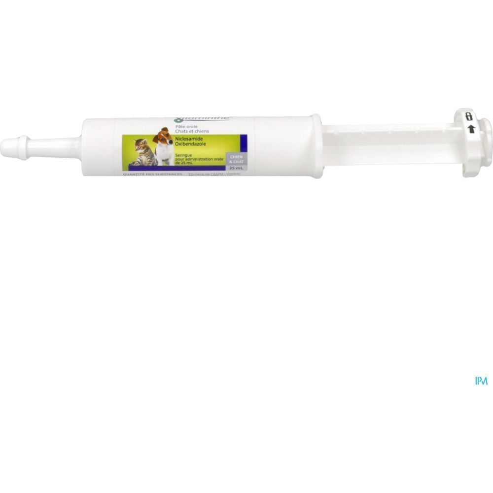 Seringue blanche de Virbac Vitaminthe® Pâte Orale. Inscriptions: chat, chien, 25 ml. Avec bague et embout.