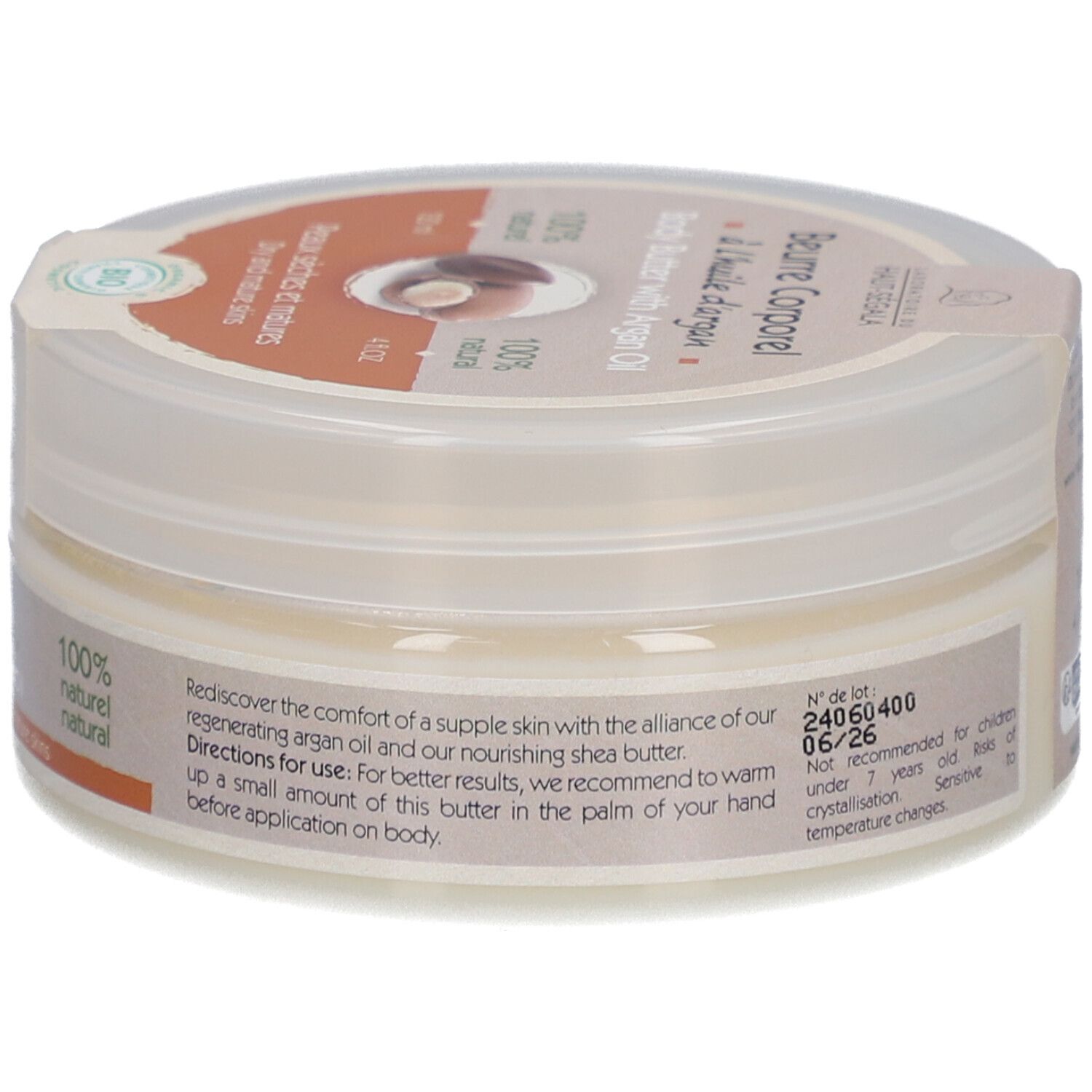 Pot de beurre corporel à l'huile d'argan. Autocollant avec nom et logo du produit. Texte: 100% naturel, peaux sèches et matures. Certification bio.