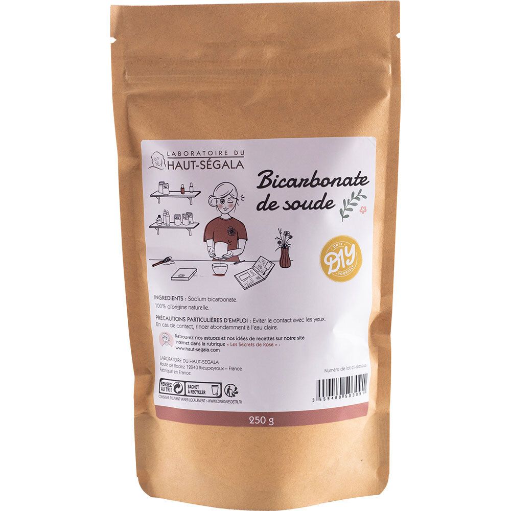 Beutel mit Bicarbonate de soude. Aufdruck mit Produktname, DIY-Logo und Illustration. 250g. Zutatenliste und Warnhinweise.