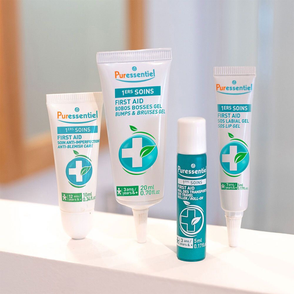 Quatre tubes. Inscription : Puressentiel 1. SOINS. Anti-imperfections, Bobos, Lèvres. 10 ml, 20 ml, 5 ml.