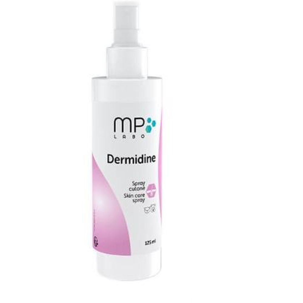 Flacon spray blanc avec étiquette rose. Inscription: MP Labo Dermidine. 125 ml.