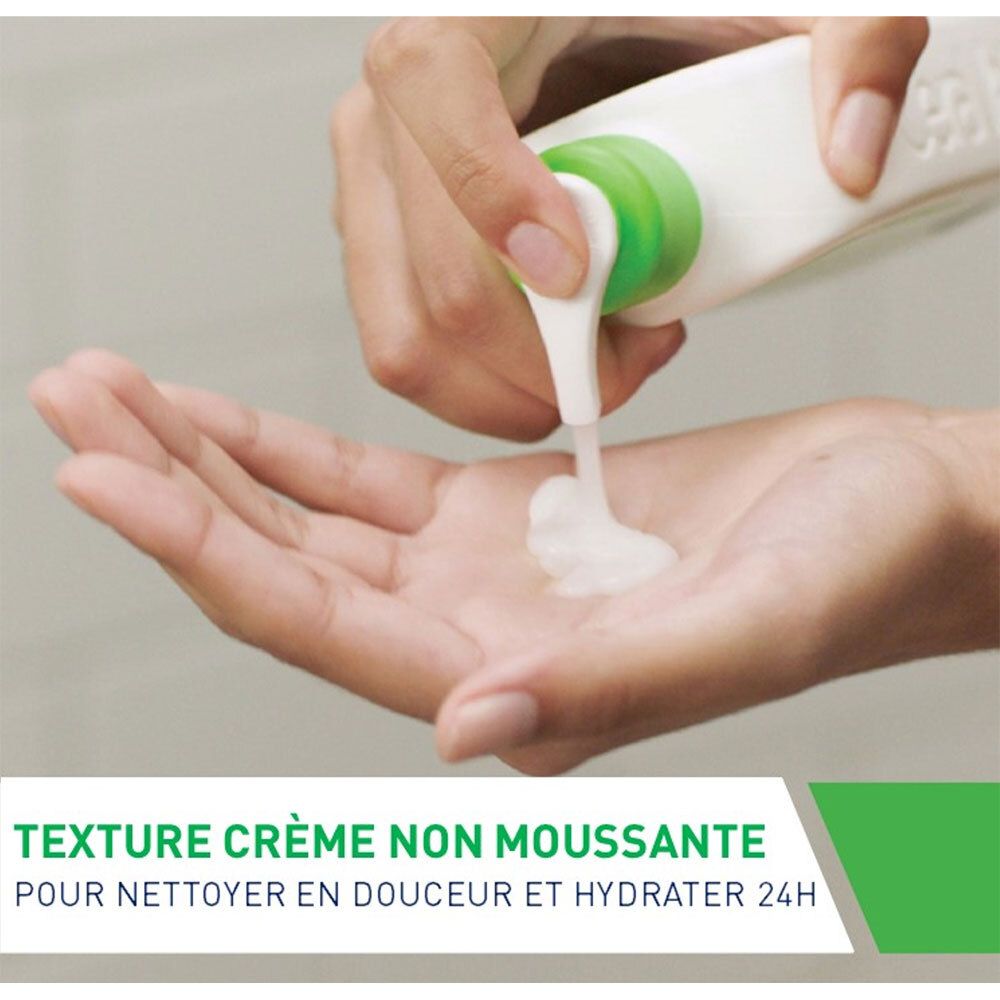 Hand drückt Produkt aus einer Flasche. Text: Texture crème non moussante.