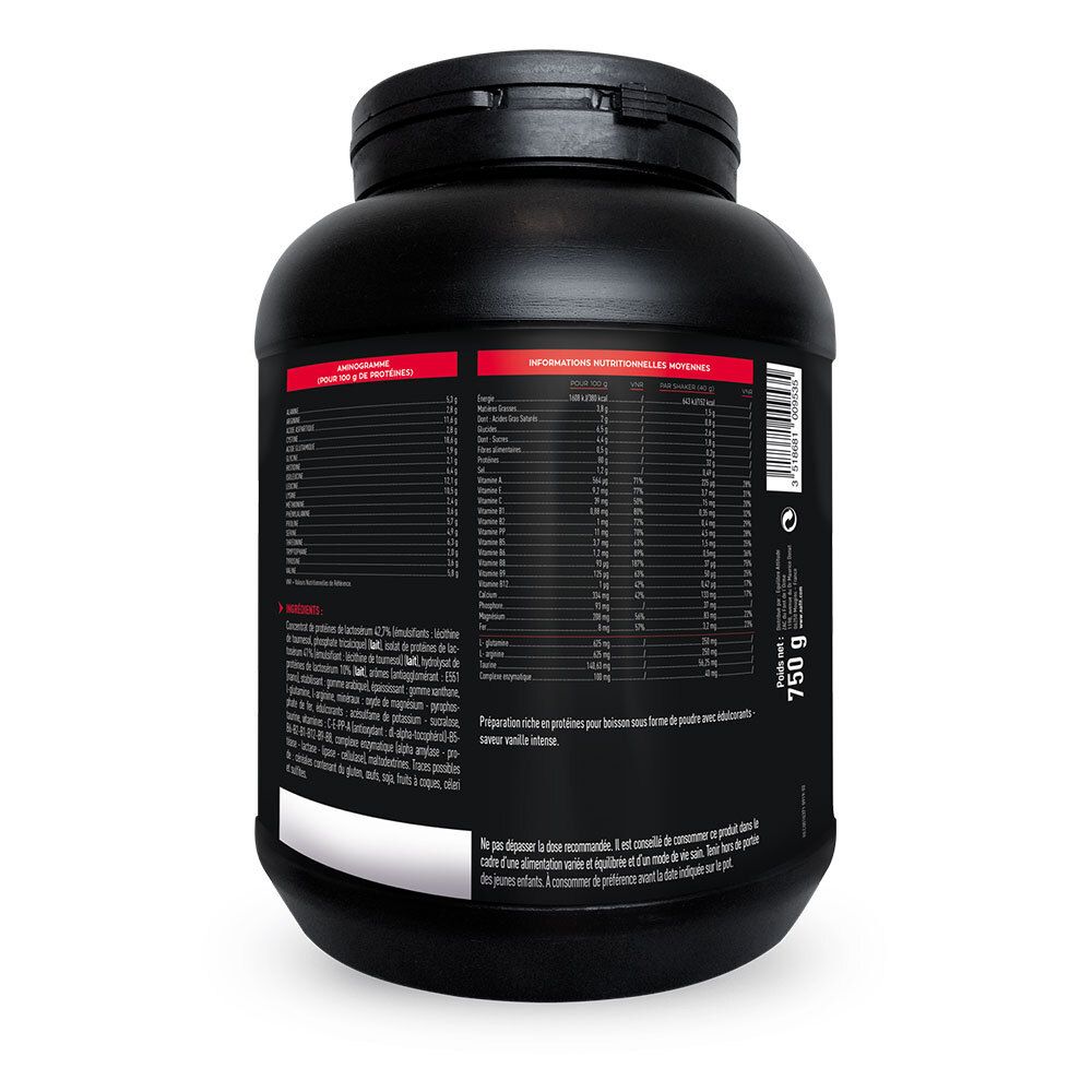 Rückseite eines schwarzen Behälters mit Nährwertangaben für EA FIT PURE WHEY Proteinpulver.