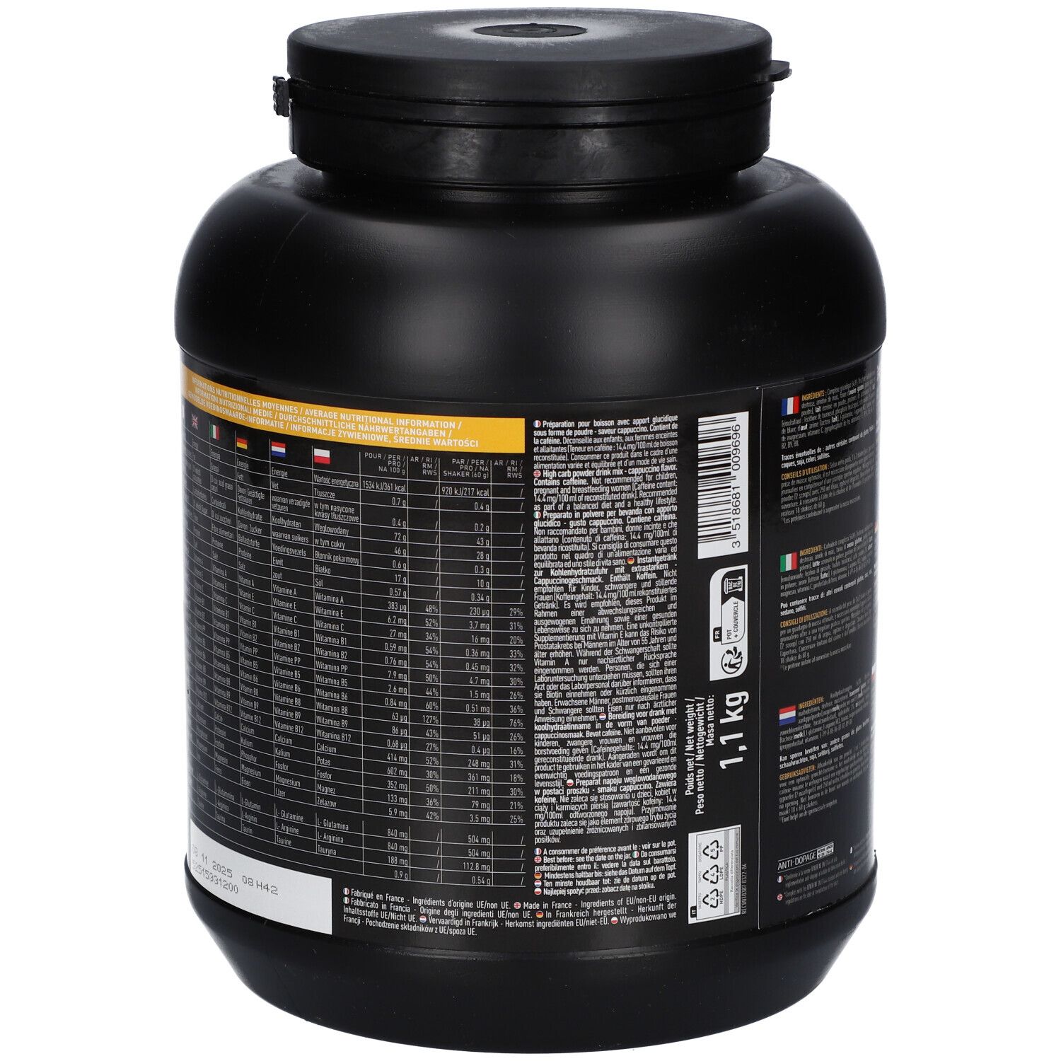 Schwarzer Behälter mit Nährwertangaben und Inhaltsstoffen. Aufschrift: 1,1 kg. Rückseite mit Tabellen und Texten.