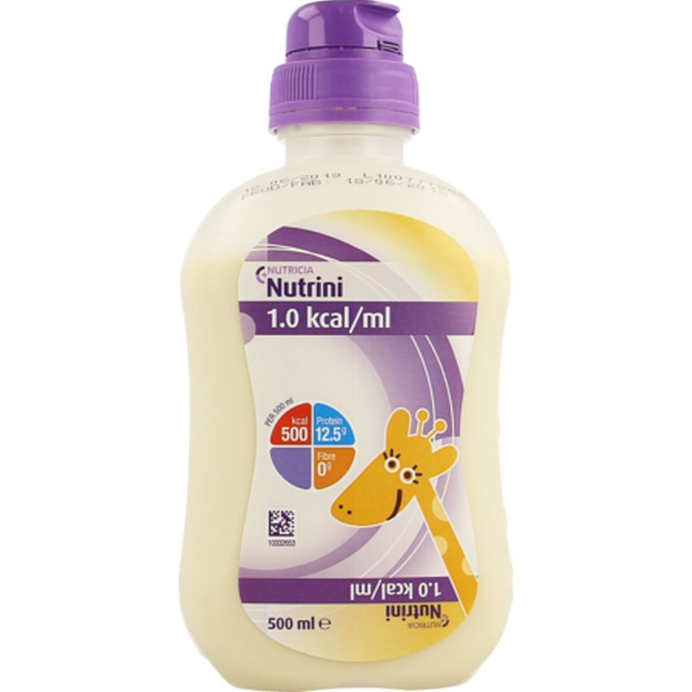 Bouteille Nutricia Nutrini 1.0 kcal/ml. Bouchon violet, étiquette jaune avec girafe et informations nutritionnelles. 500 ml.