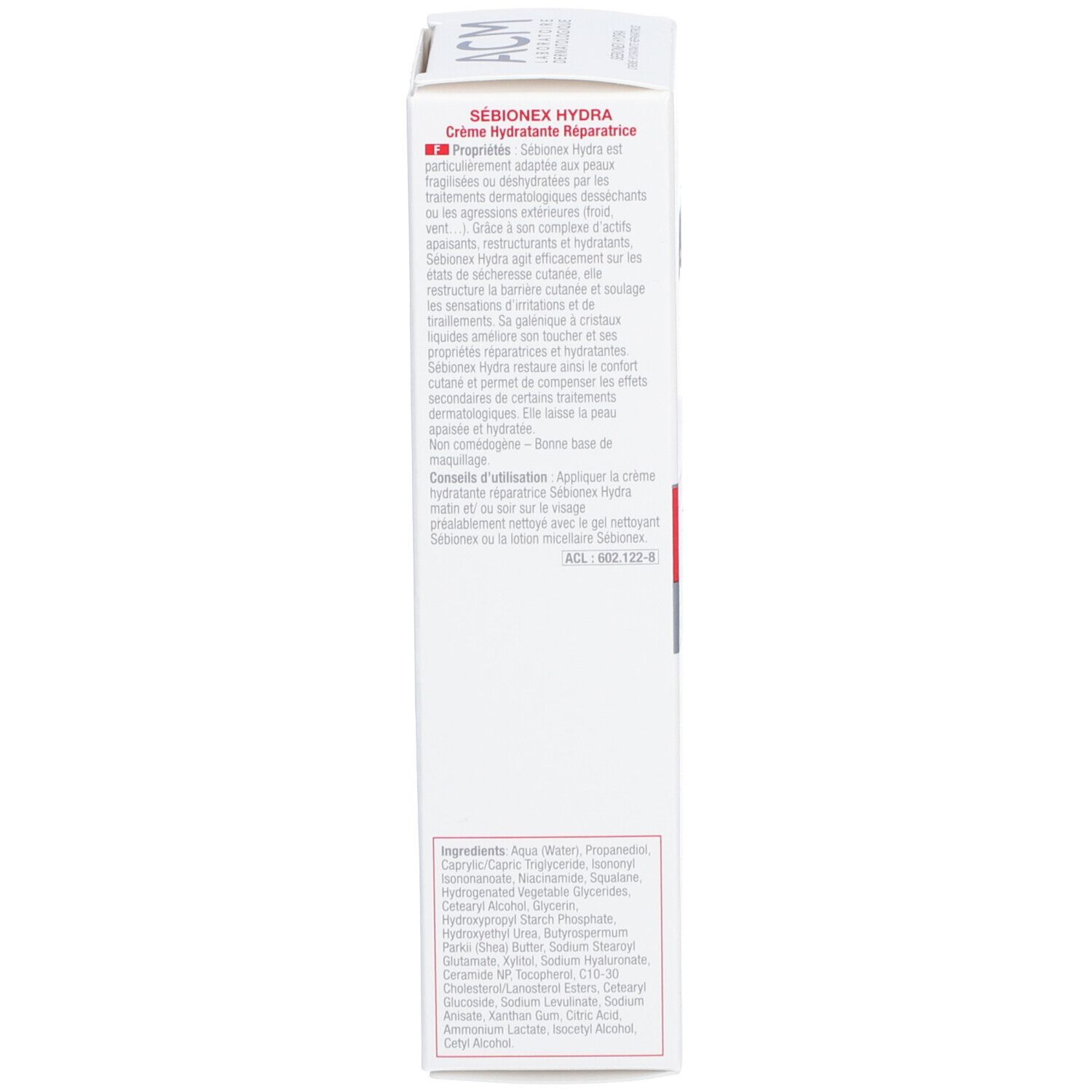Produktverpackung. Text in mehreren Sprachen. Inhaltsstoffe. Herstellerinformationen.