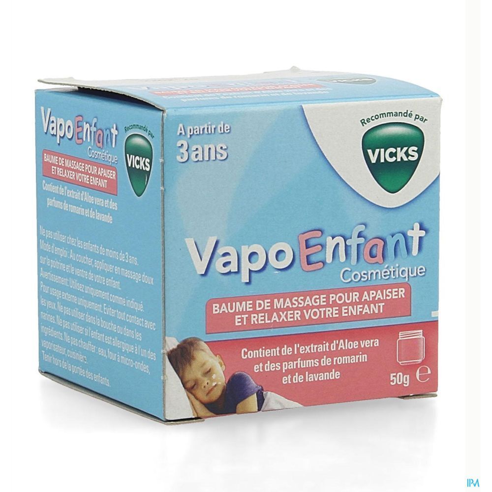 Boîte bleu clair. Inscription: VapoEnfant, Baume de massage. Recommandé par Vicks. 50g. Enfant dort.