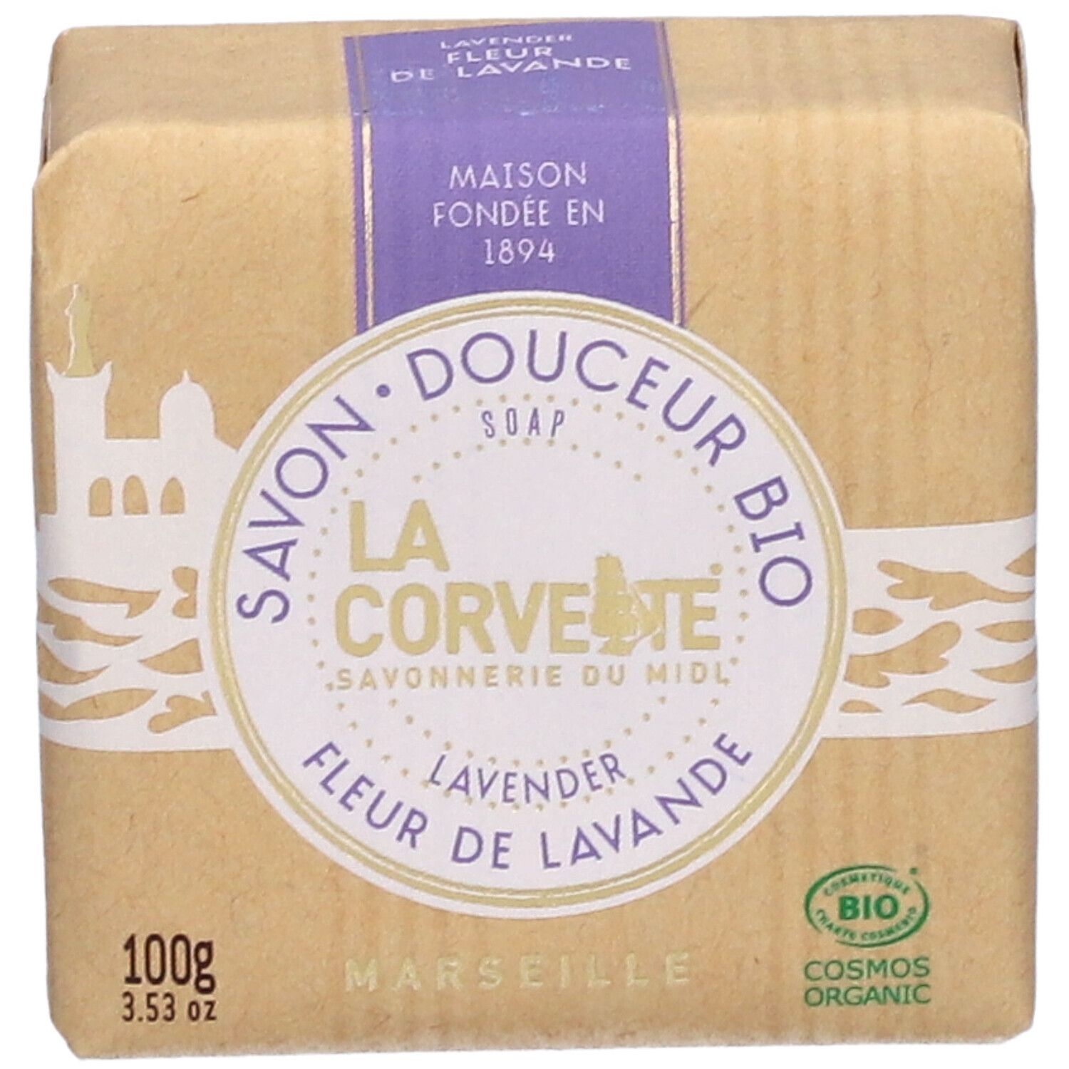 Vue de dessus du savon emballé. Inscription: LA CORVETTE, Fleur de Lavande, 100g, bio.