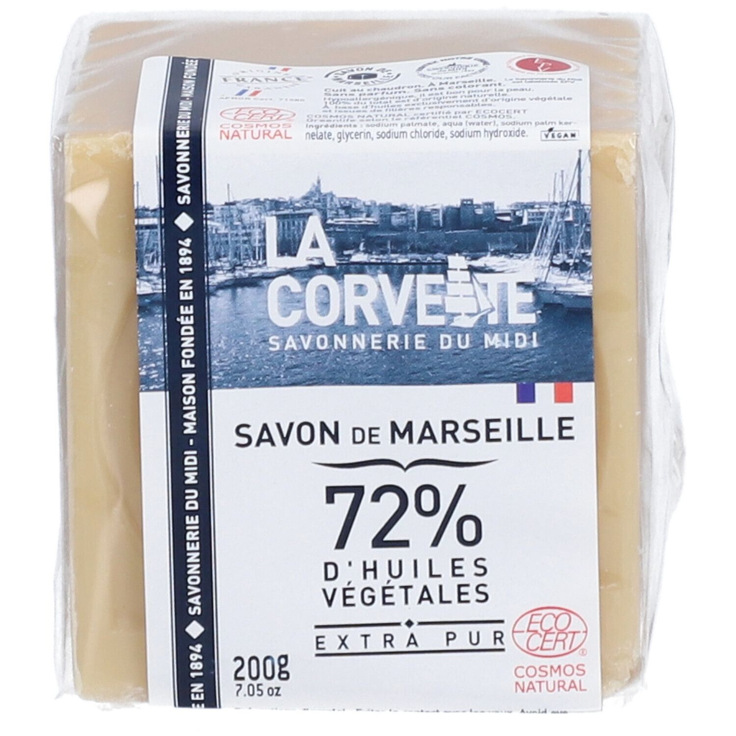 Vierkant zeepblok in verpakking. Opschrift: LA CORVETTE Savon de Marseille, 72% plantaardige oliën, 200g, Ecocert.