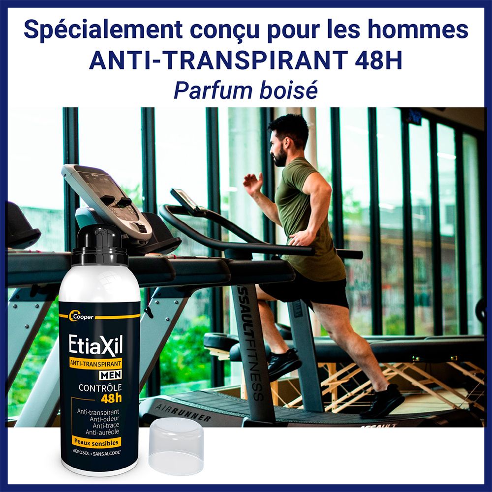 Homme sur tapis roulant. Spray Etiaxil Men Antitranspirant à côté. Bouchon blanc.