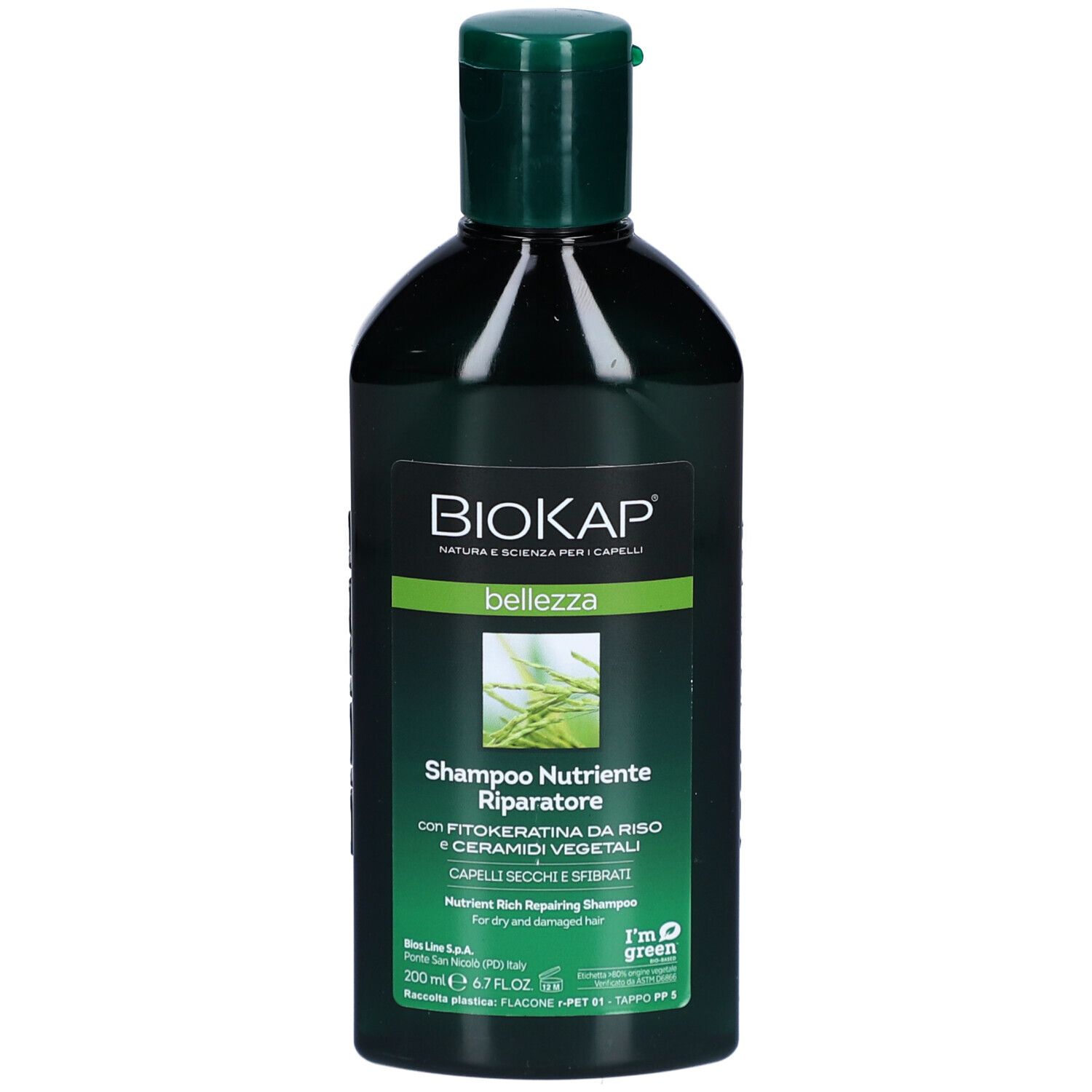 Flacon de shampooing vert avec logo BIOKAP et inscription Shampoo Nutriente Riparatore. Pour cheveux secs et abîmés. Bouchon vert.