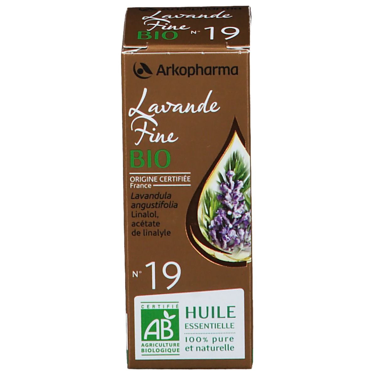 Produktverpackung. Aufschrift: Lavande Fine BIO N°19, Huile Essentielle. Zertifizierung AB.