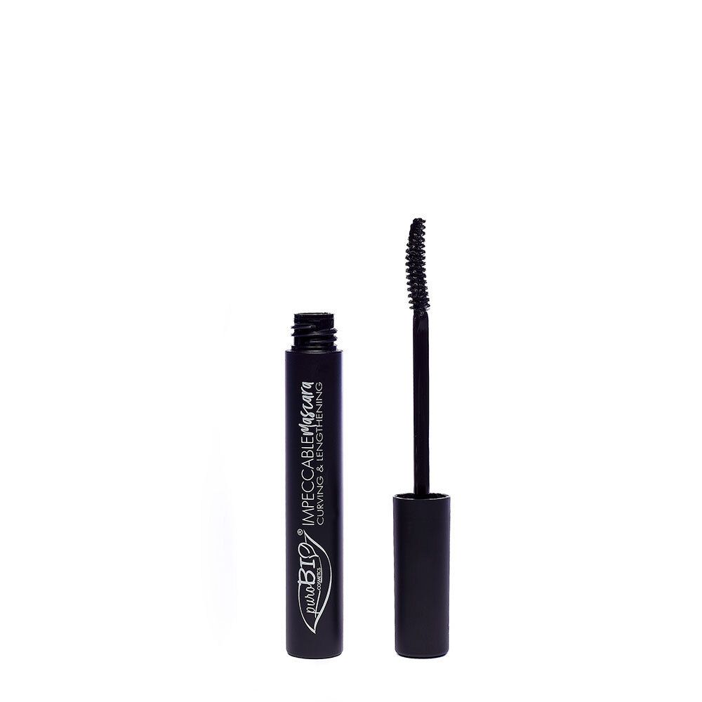 Tube de mascara noir ouvert avec brosse. Inscription: INPECCABILE Mascara, Curving & Lengthening. Marque: puroBIO.