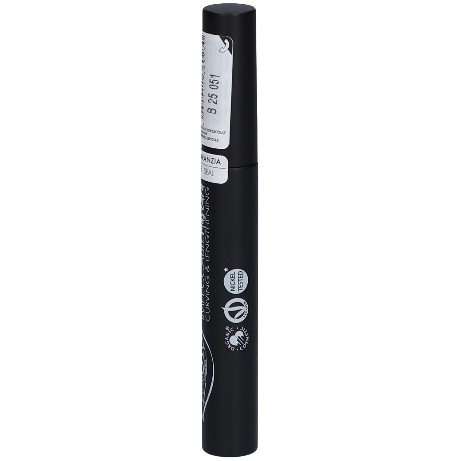 Tube de mascara noir avec étiquette. Inscription: INPECCABILE Mascara, Curving & Lengthening. Marque: puroBIO. Sceau.