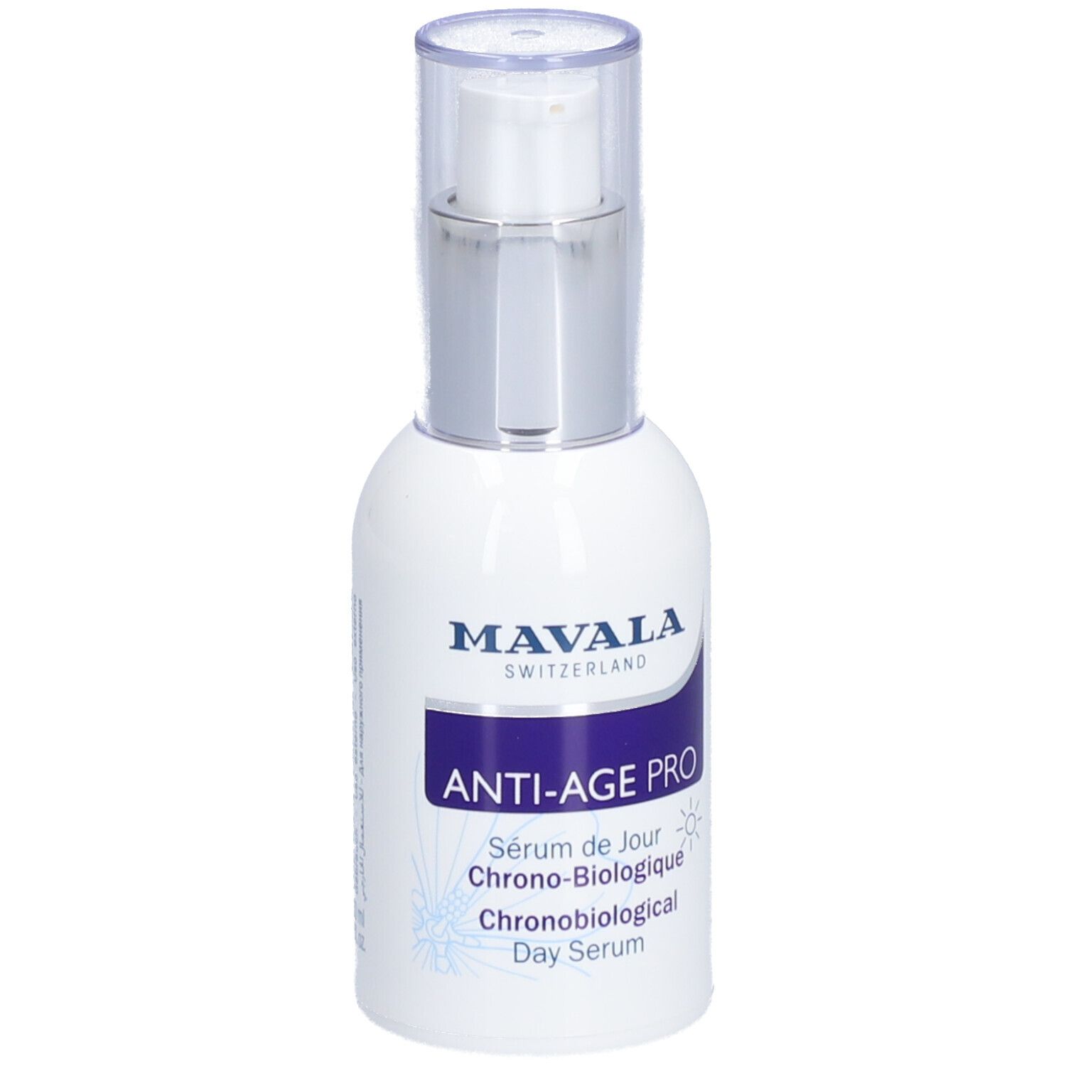Weiße Flasche mit silbernem Pumpkopf. Aufschrift: MAVALA ANTI-AGE PRO, Day Serum. Vorderansicht.