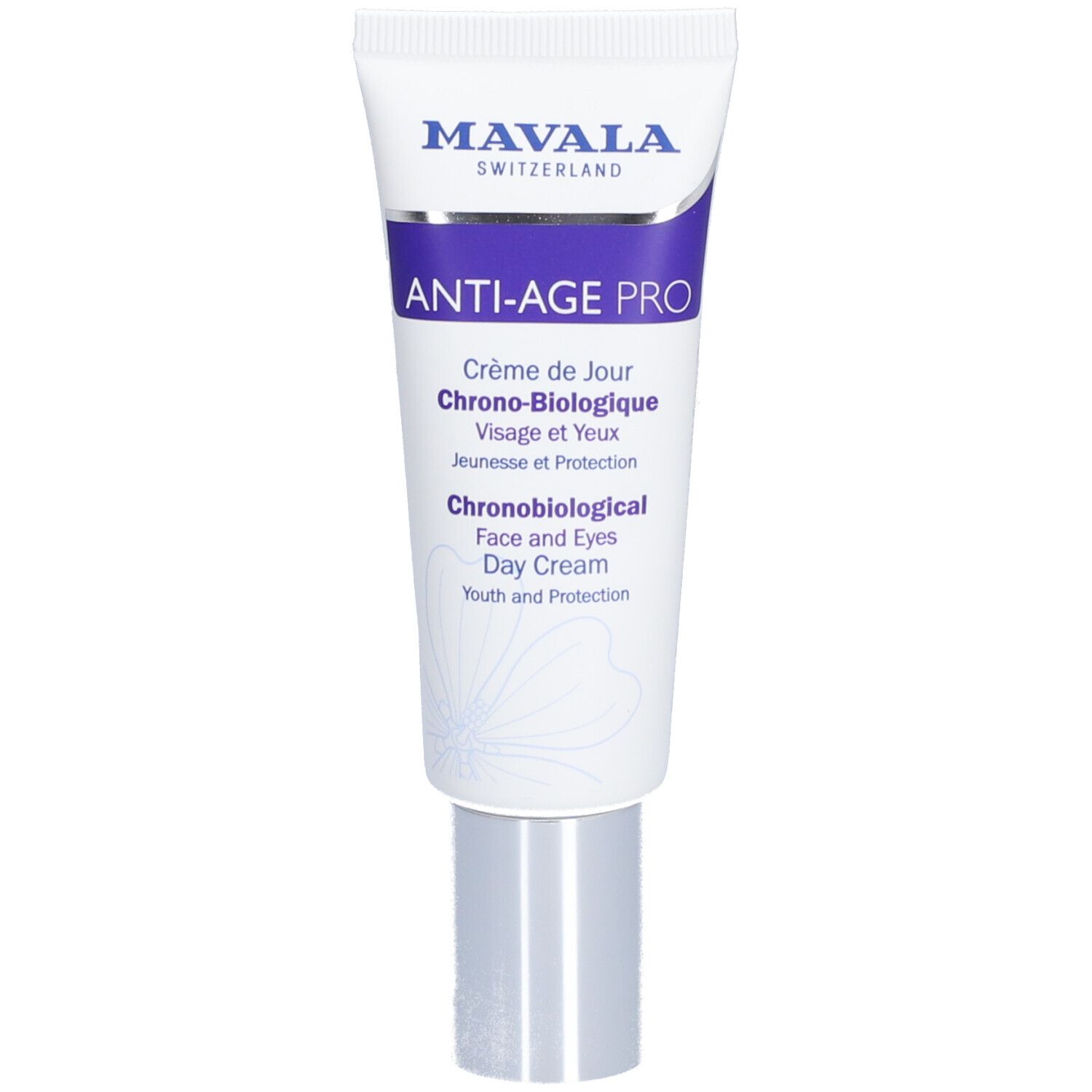 Tube de crème Mavala ANTI-AGE PRO. Inscriptions en français, anglais et allemand. Bouchon argenté. Crème de jour pour visage et yeux.