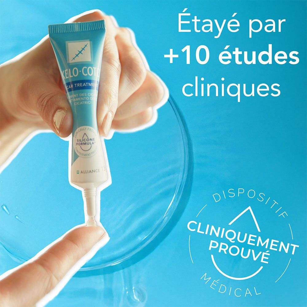 Tube Kelo-Cote tenu par une main. Texte : Cliniquement prouvé, soutenu par +10 études cliniques.