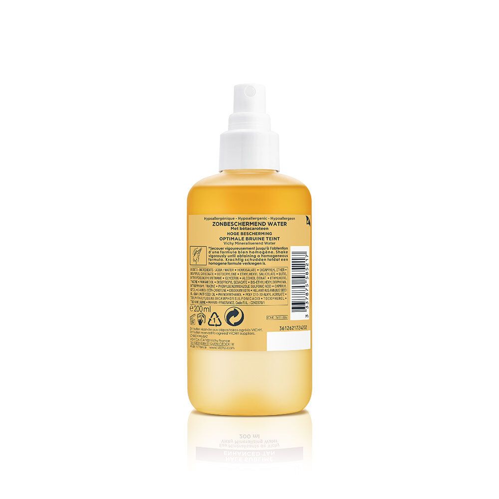 Dos du spray solaire. Texte multilingue. 200 ml. Code-barres et symboles de recyclage.