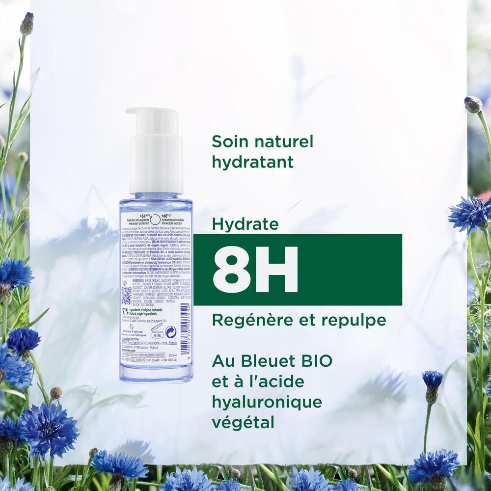 Flacon devant fond blanc avec bleuets. Texte: Soin naturel hydratant, Hydrate 8H, Regénère et repulpe.