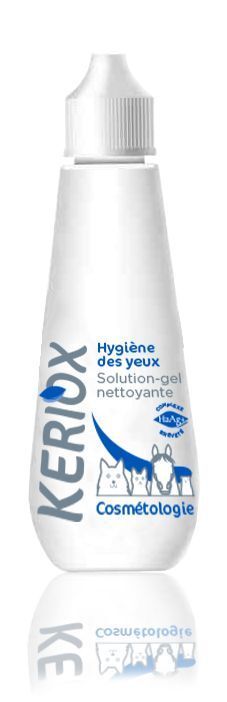 Weiße Flasche mit blauem Etikett. Aufschrift: Keriox, Hygiene des yeux, Solution-gel nettoyante. Abbildung von Tieren.