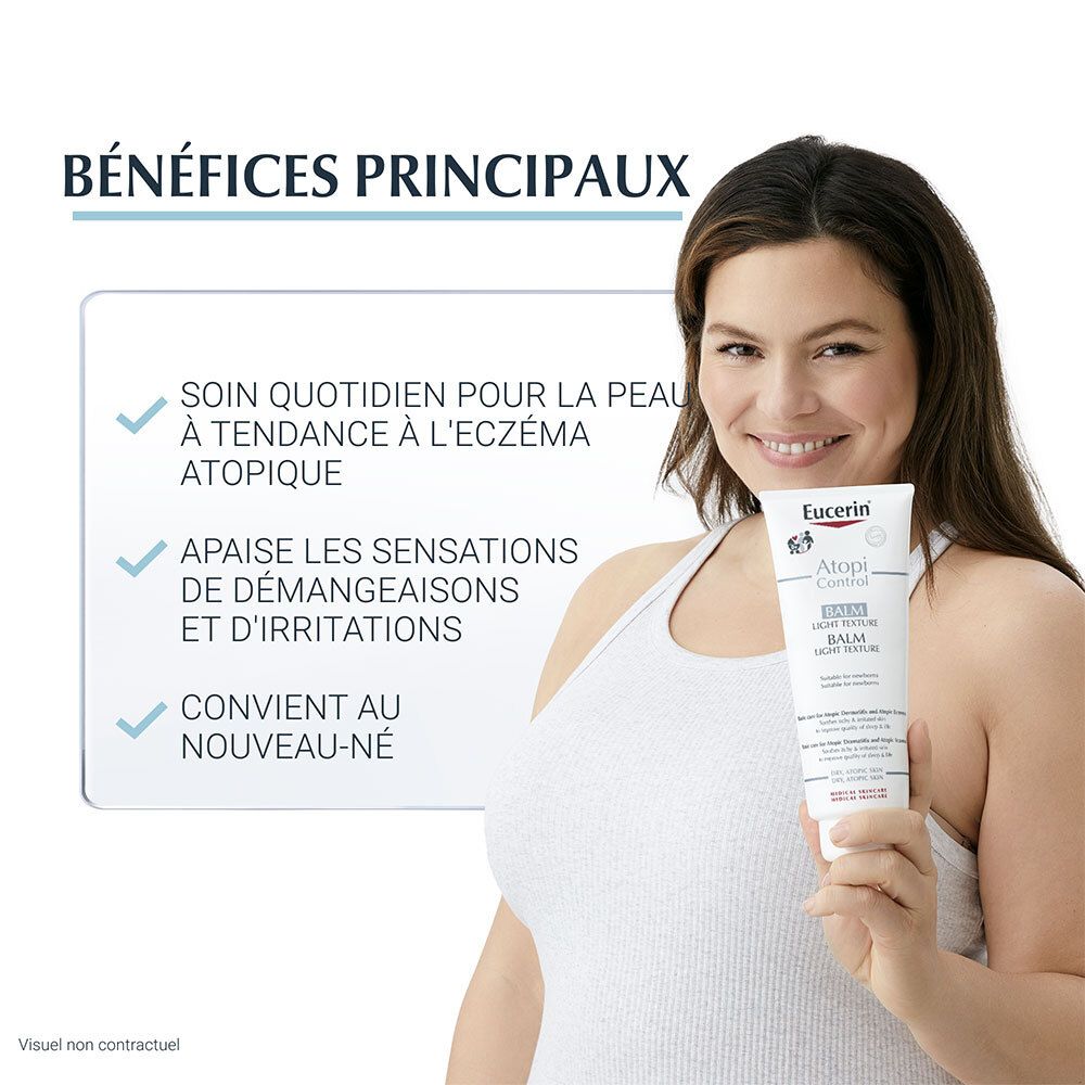 Frau hält eine Tube Eucerin AtopiControl. Text: Soin quotidien, apaise les démangeaisons, convient au nouveau-né.