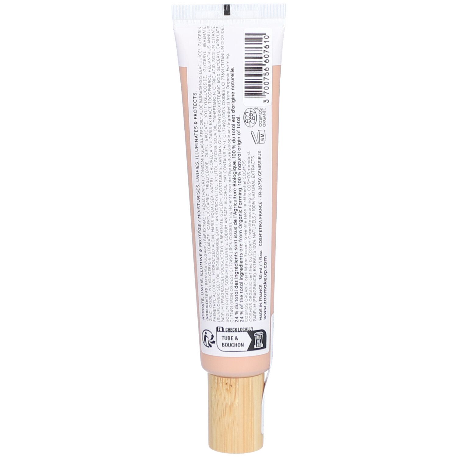 Achterkant van de Zao BB Crème tube. Beige tube met tekst en barcode. Tekst: 100% natuurlijke ingrediënten, vegan.